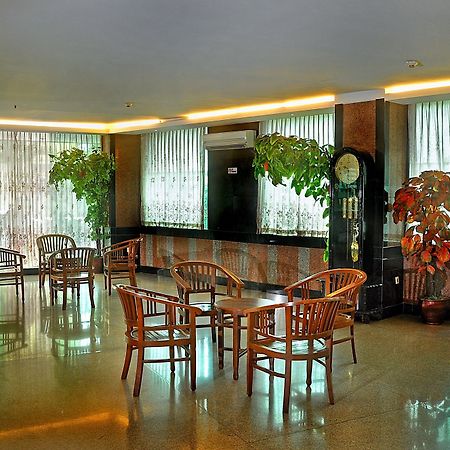 Plaza Hotel Harco Mangga Dua Τζακάρτα Εξωτερικό φωτογραφία