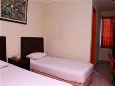 Plaza Hotel Harco Mangga Dua Τζακάρτα Δωμάτιο φωτογραφία