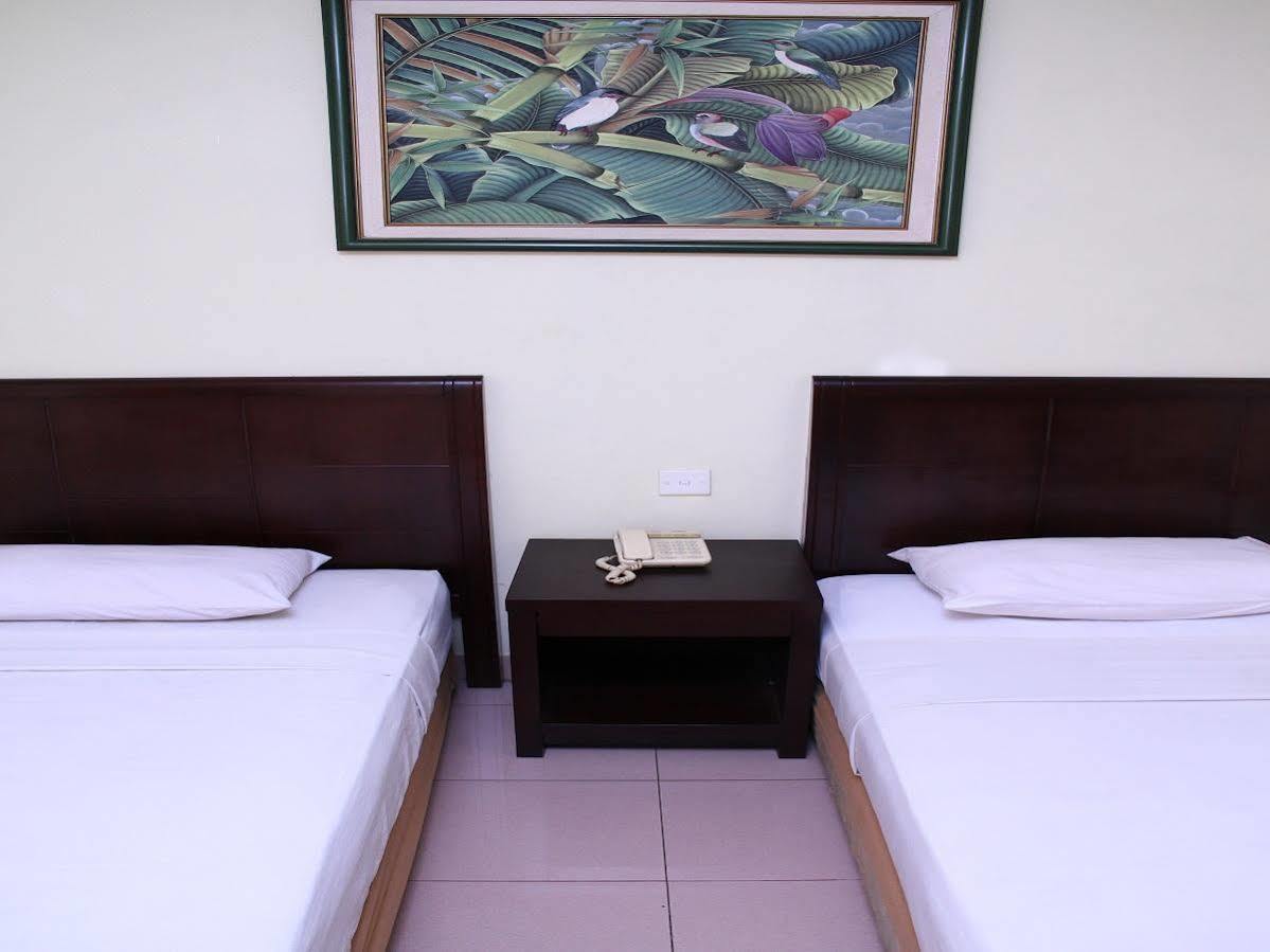 Plaza Hotel Harco Mangga Dua Τζακάρτα Εξωτερικό φωτογραφία